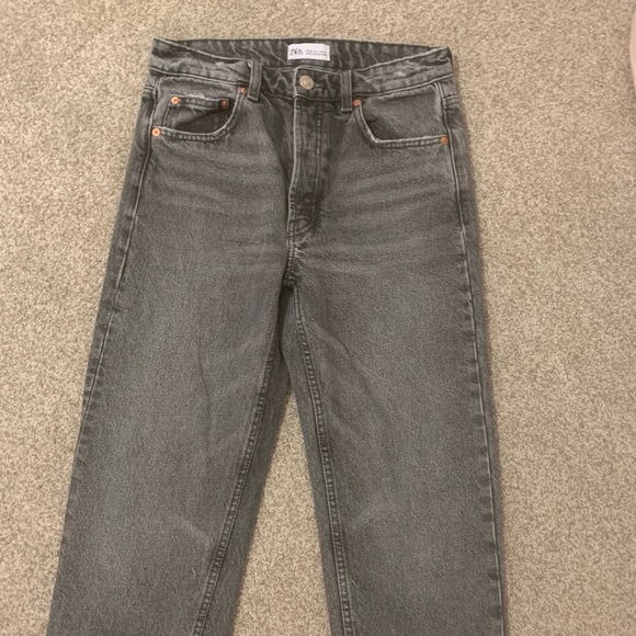 SOLD!!! straight leg ankle length black zara jeans - Picture 3 of 7